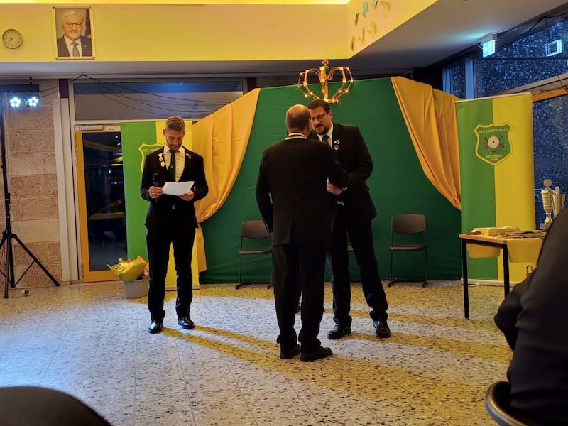 img_20240504_204834812_burst000_cover